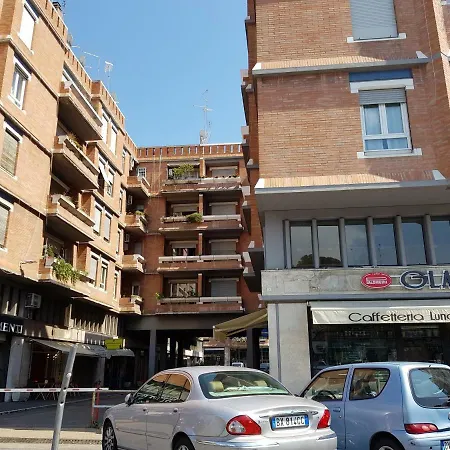 Sonny Capone Al Vaticano *